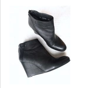 Stuart Weitzman Leather Wedge Boot